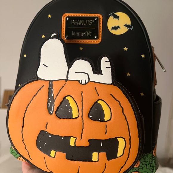 Halloween Snoopy Peanuts Loungefly - Picture 2 of 3